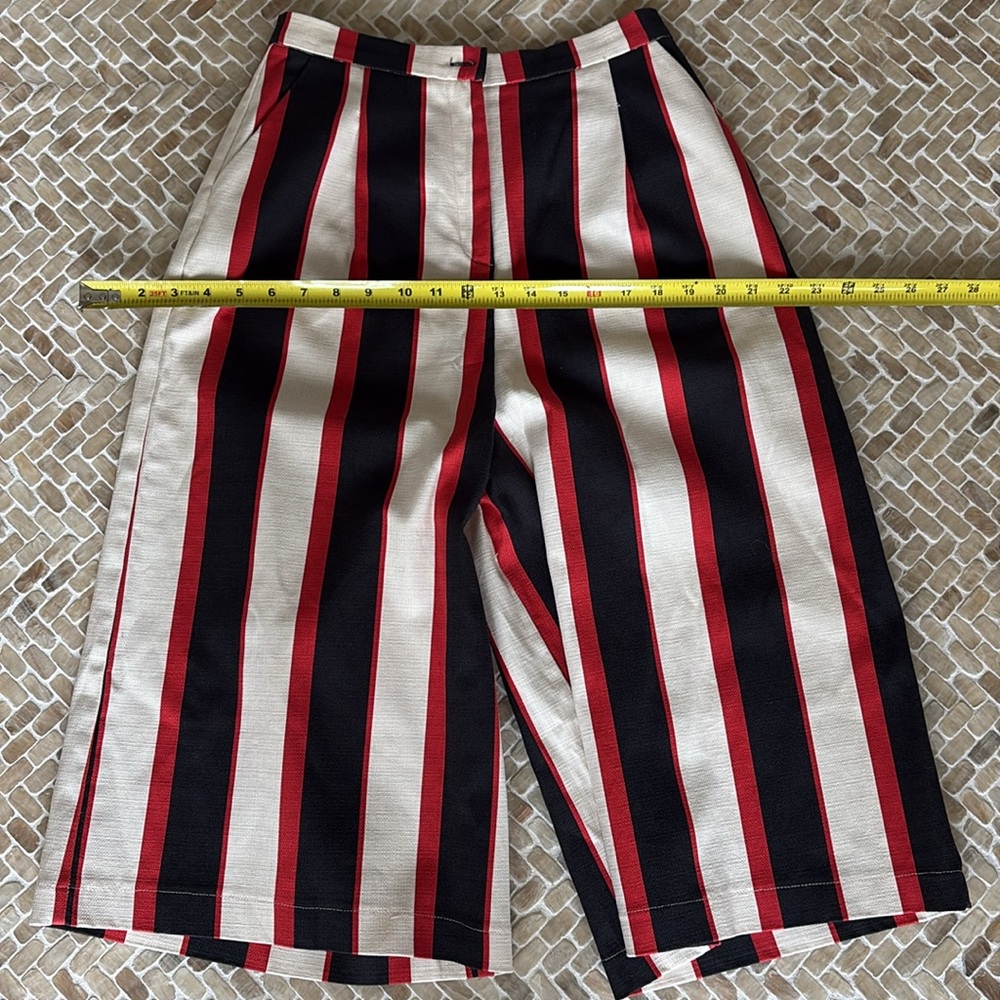 Striped Wide-Leg Pants (culottes) in Red, Black, and White, Sz M/L, Italy - Picture 5 of 12